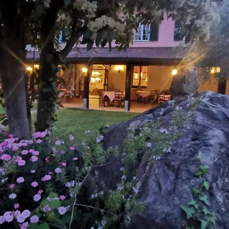 Hotel Relais Borgofasceo Ortovero