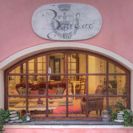 Relais Borgofasceo Ortovero