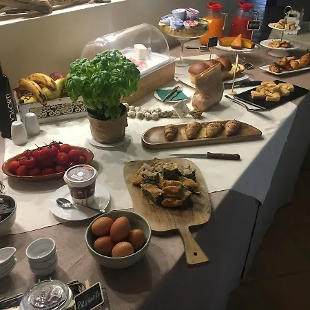 Relais Borgofasceo Hotel 3*