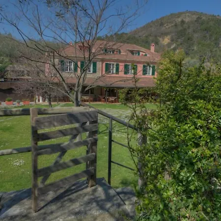 伯格法斯西奥旅馆